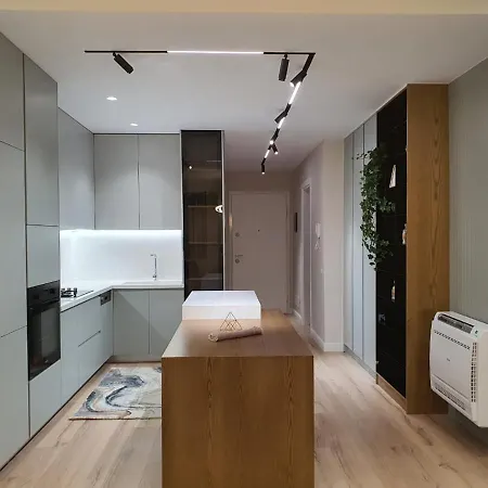 Apartamento Lois Tirana
